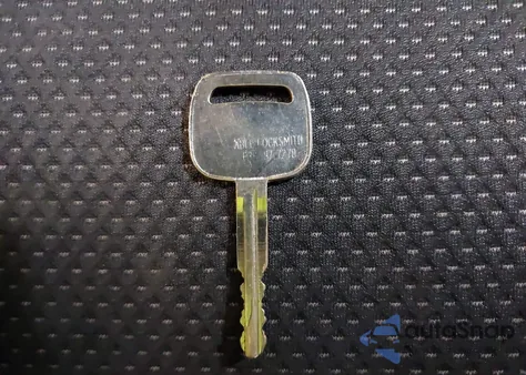 2005 Scion Xb from USA, damaged, VIN JTLKT334454007909